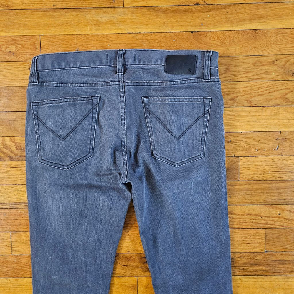 John Varvatos Bowery Gray Slim Straight Jeans 32x28 - Picture 7 of 8